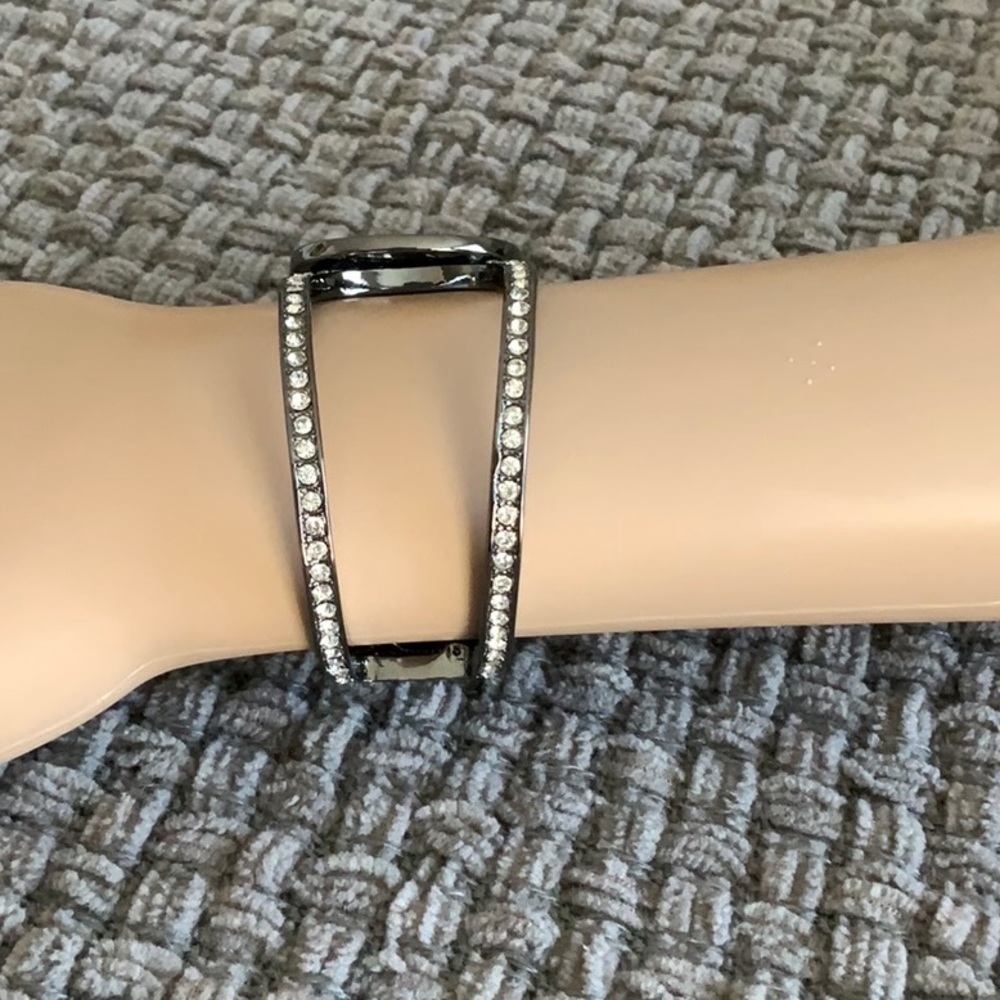 Guess bangle - Picture 5 of 8